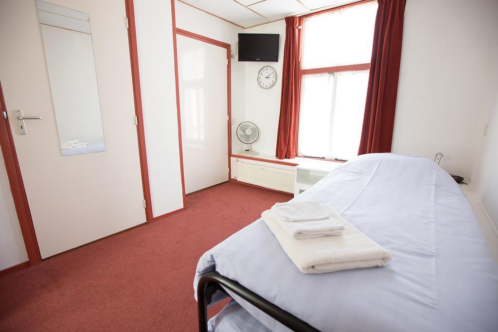 Hôtel De Gouden Klok à Leeuwarden Extérieur photo