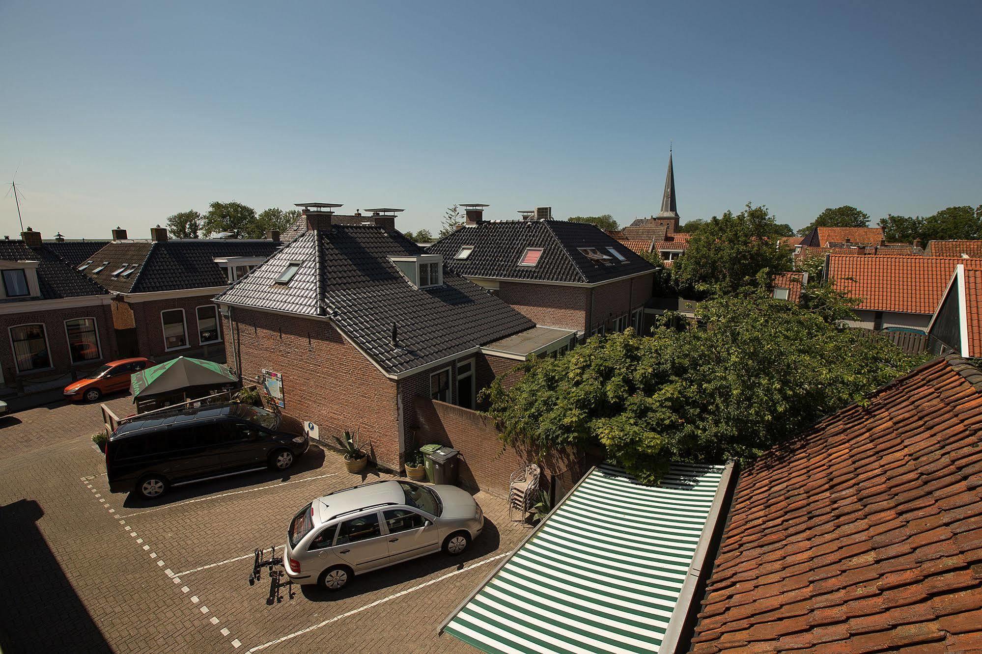 Hôtel De Gouden Klok à Leeuwarden Extérieur photo